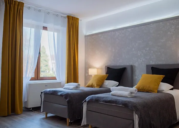 Town アパート ソンボル